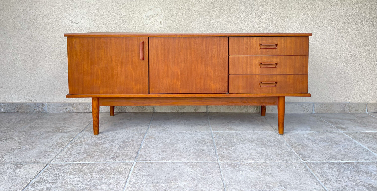 Scandinavian teak row