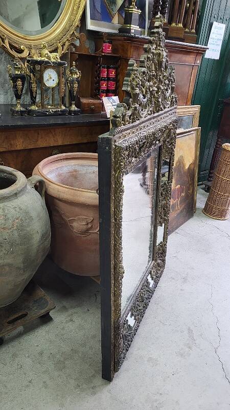 ANCIENT MIRROR WITH PARCLOSES FROM THE NAPOLEON III ERA
