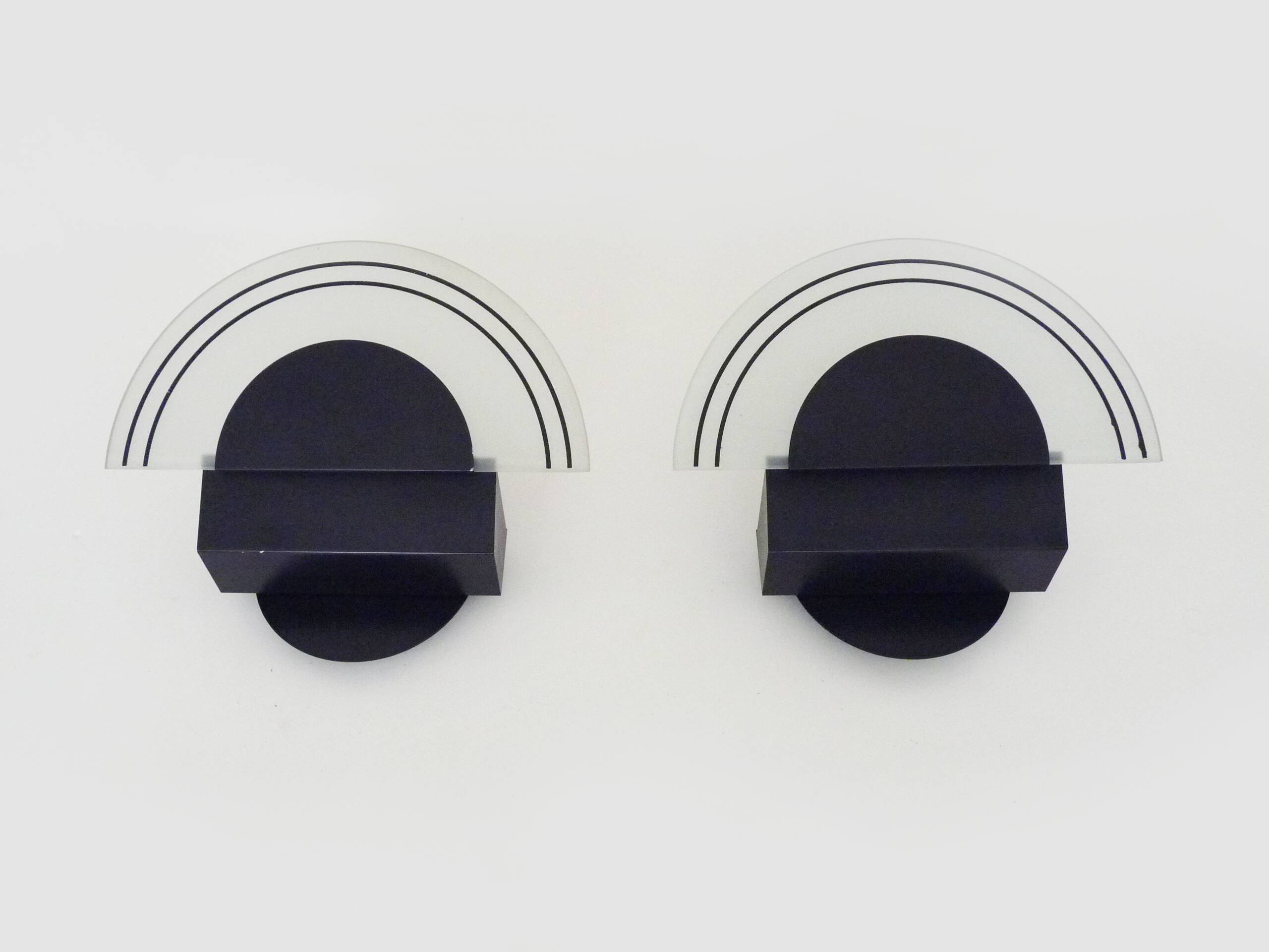 Pair of vintage Italian design metal wall lights from the 80s