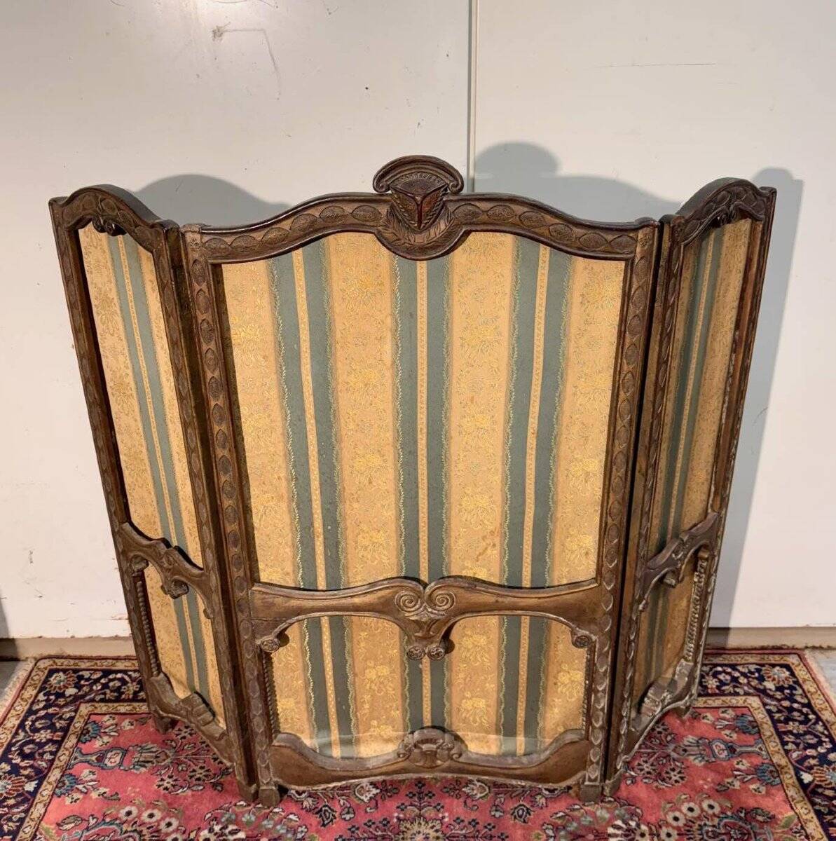Paravent style Louis XV a 3 feuilles