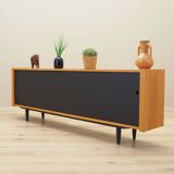 Buffet en frêne, design danois, années 1970, production : Skovby