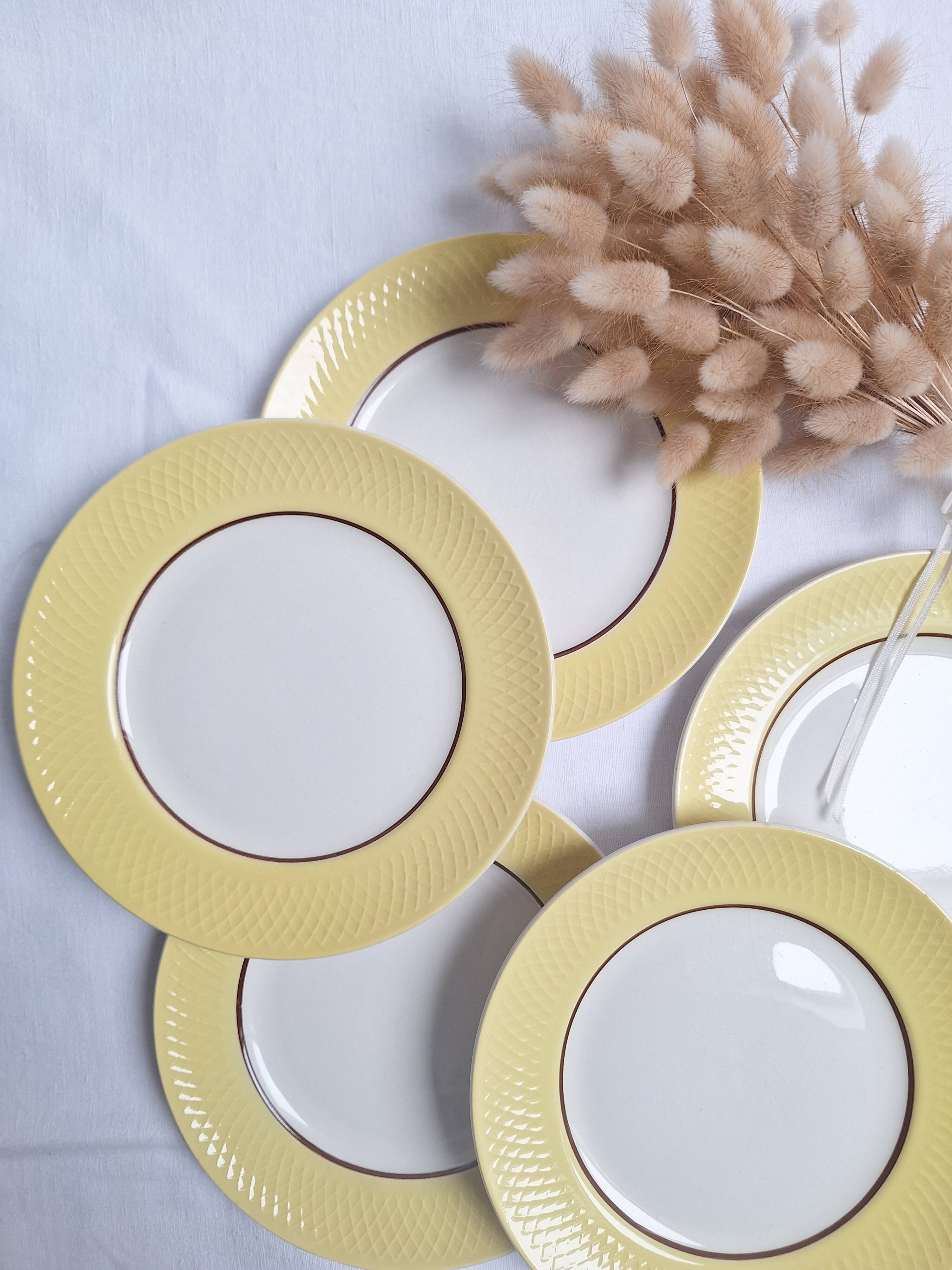 Moulin des Loups dessert plates