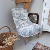 Blue toile de Jouy toad armchair