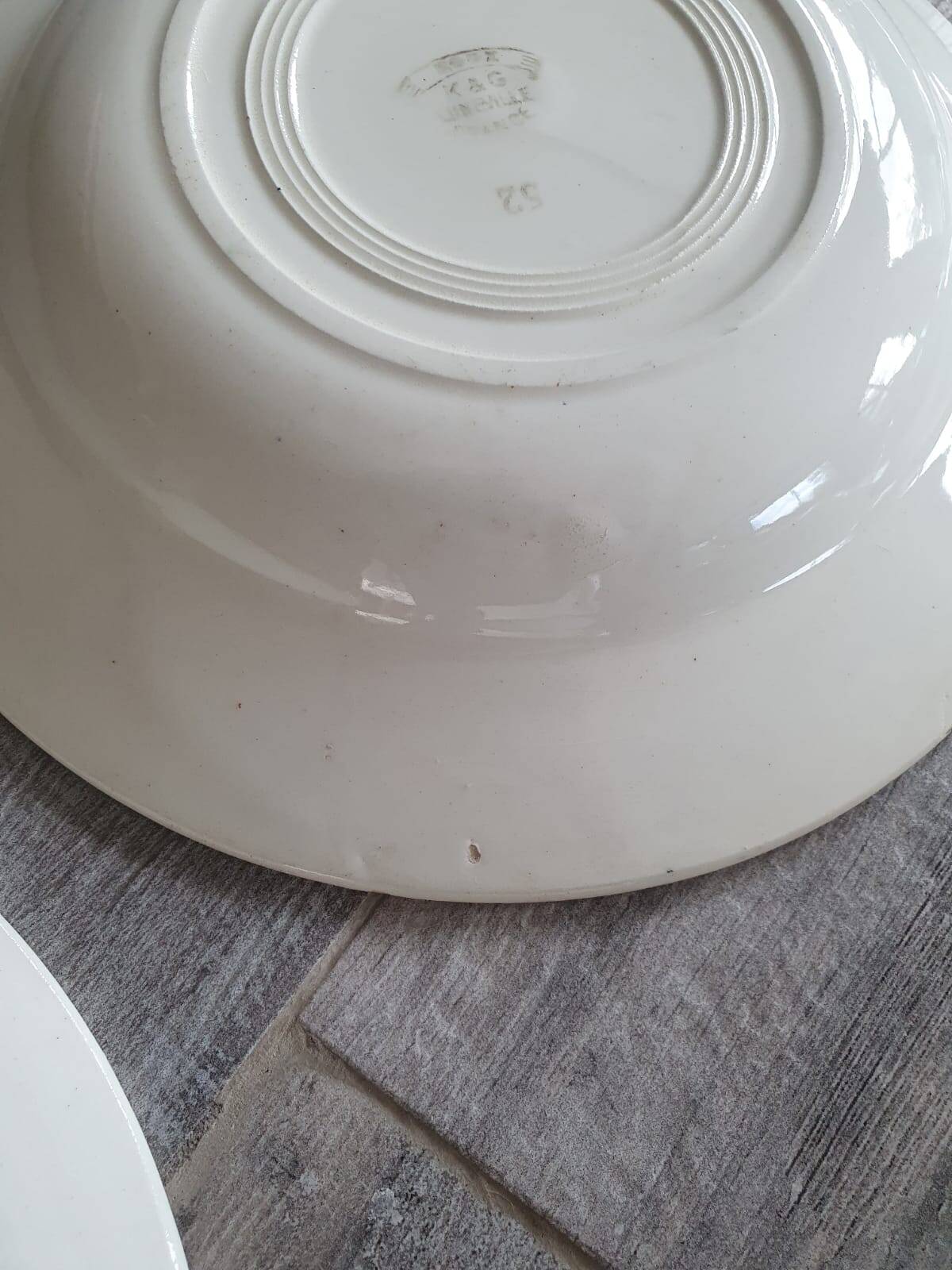 Lunéville holly soup plates