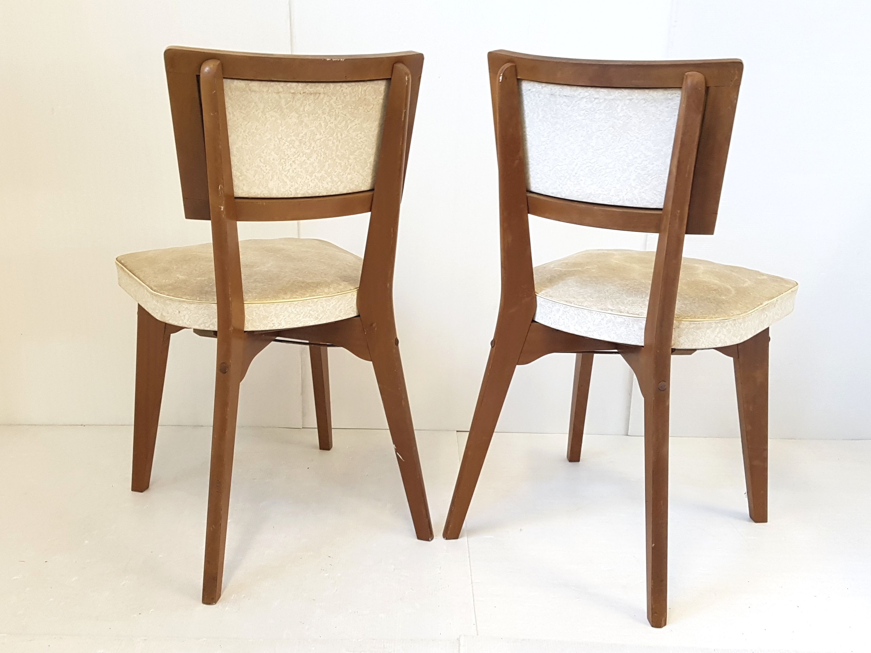 Set of 3 vintage chairs