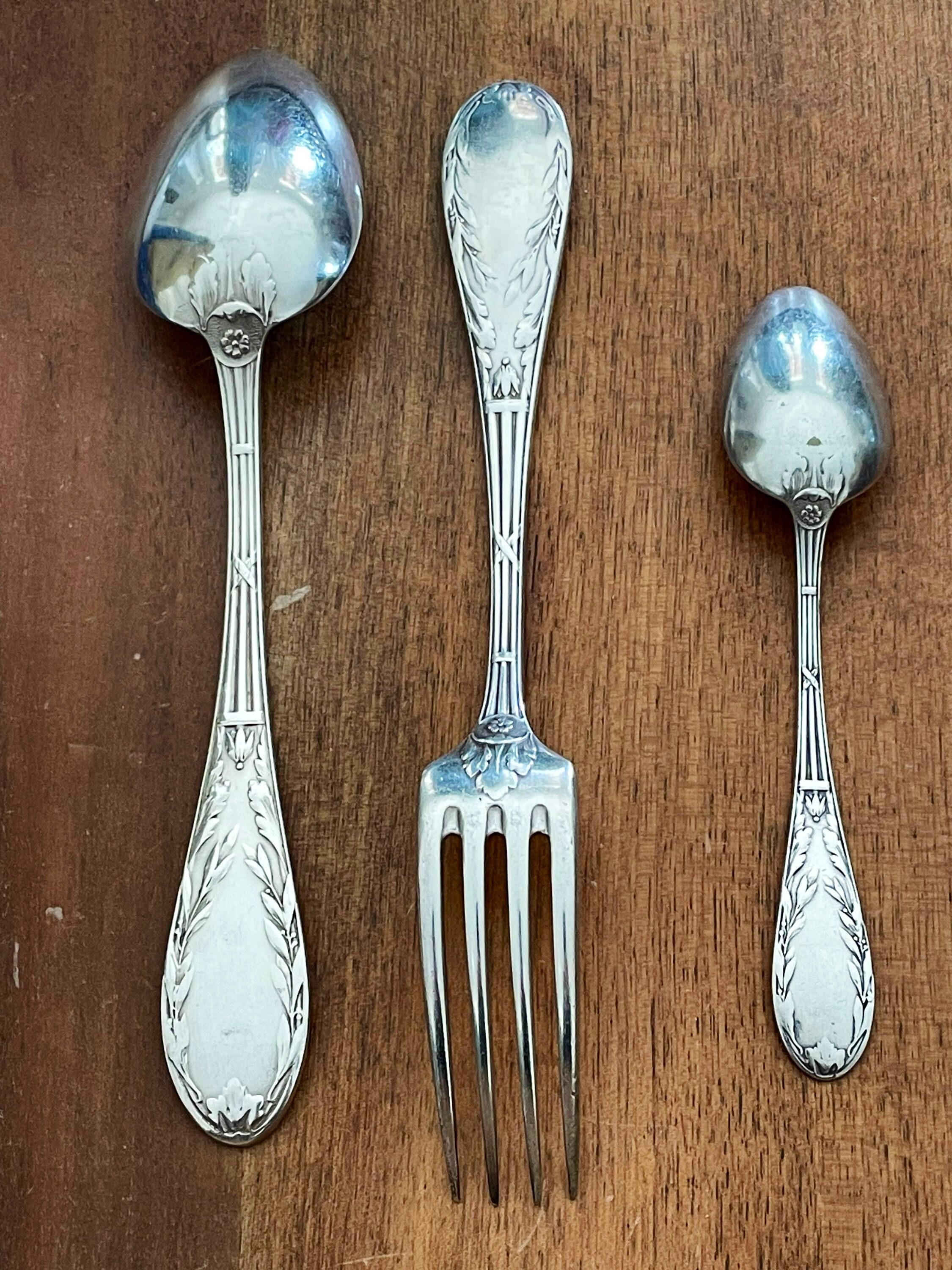 Ménagère en métal argenté 35 pièces
