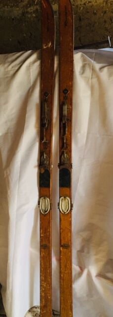 Vintage Rossignol ski pair