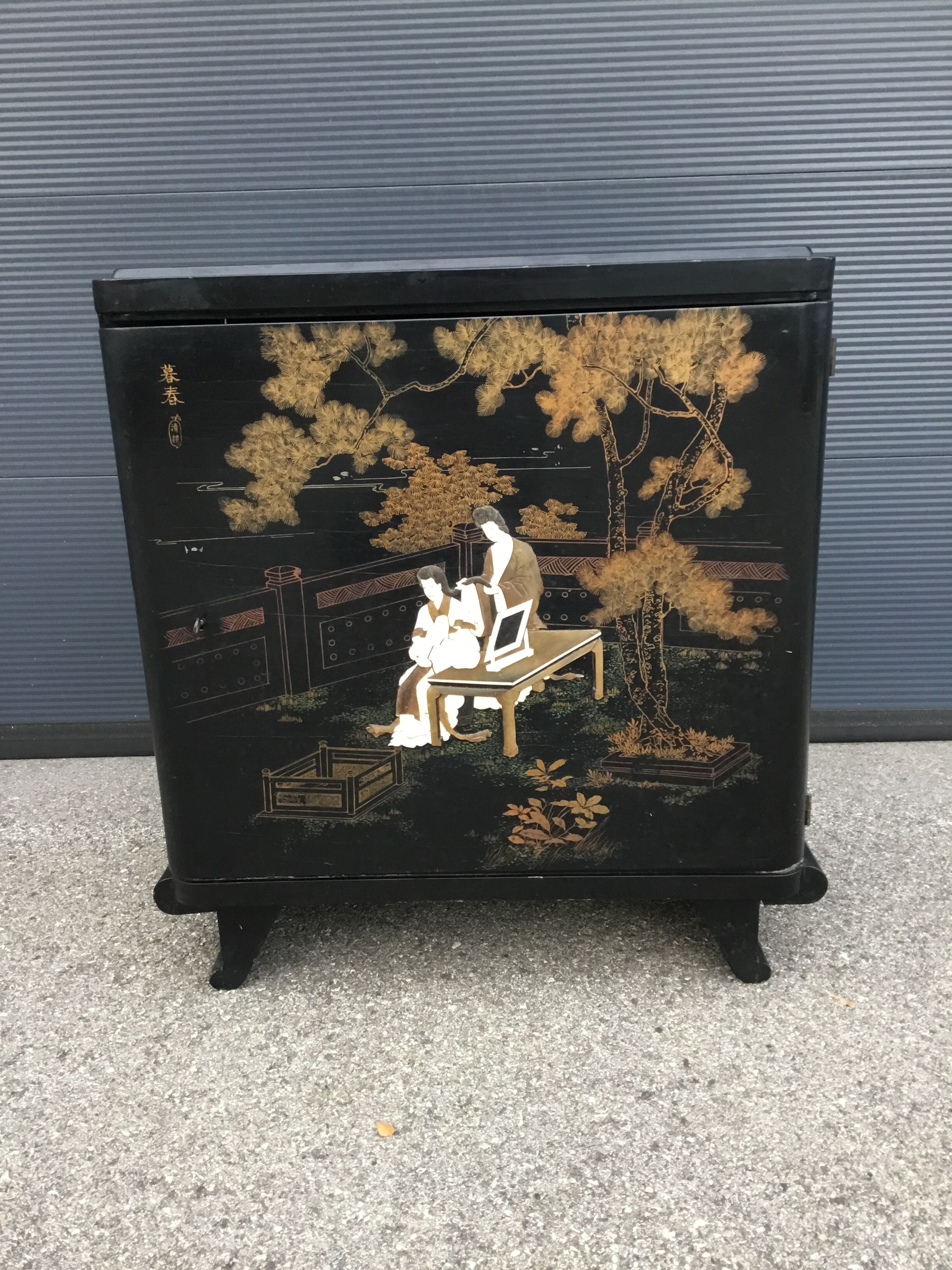 Indochina bar furniture