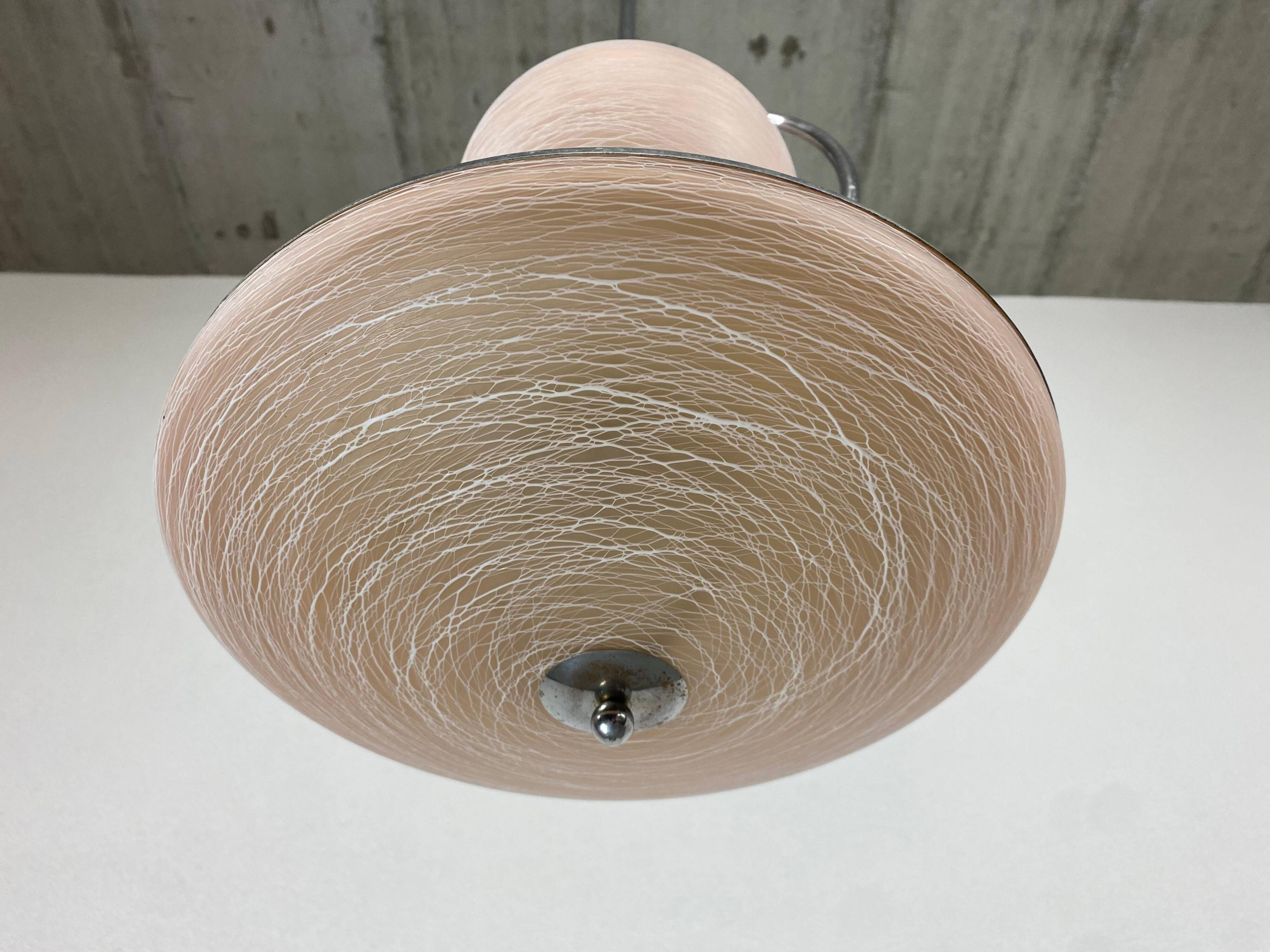 Functional pink lustre