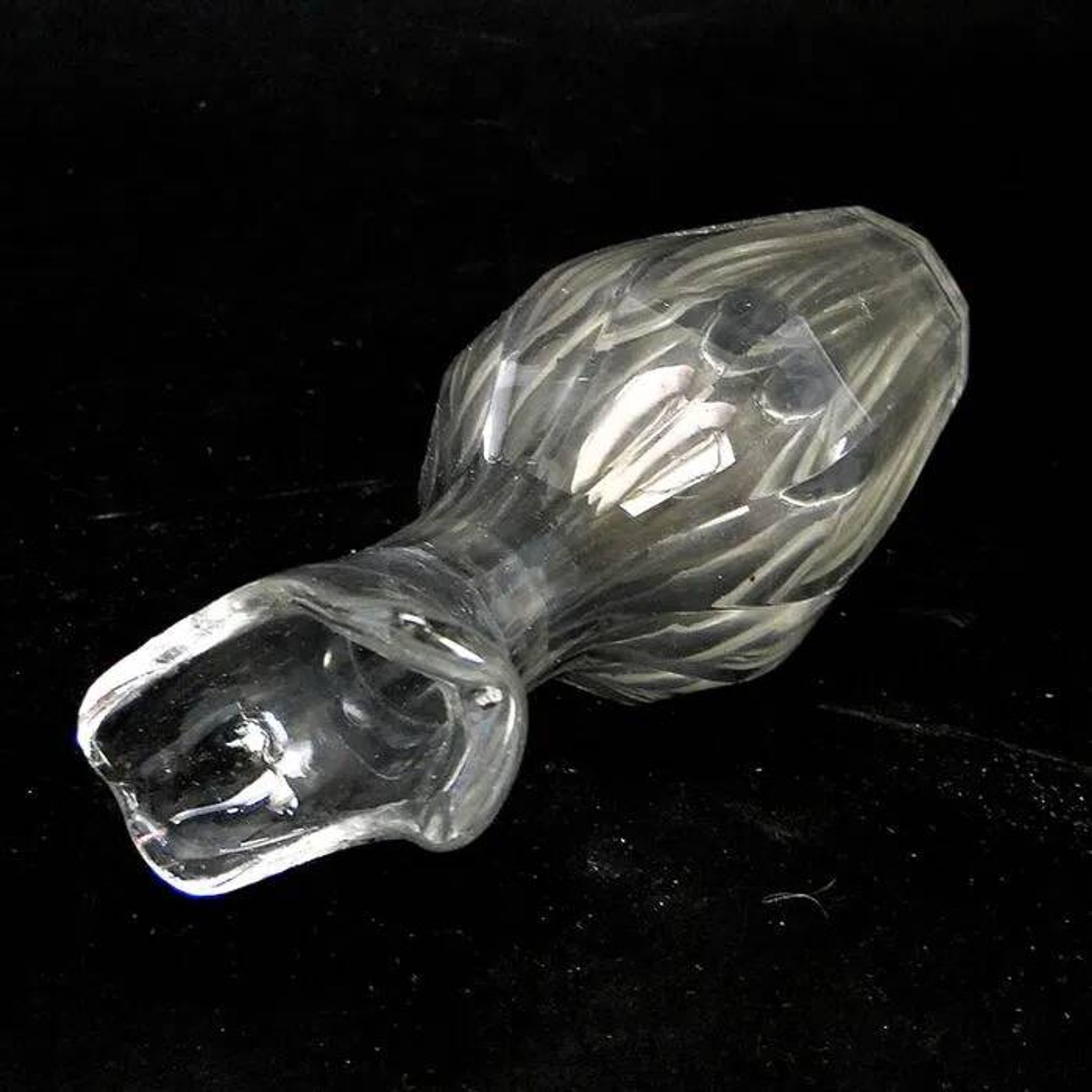 D6H Biedermeier Carafe