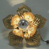 Golden flower wall lamp