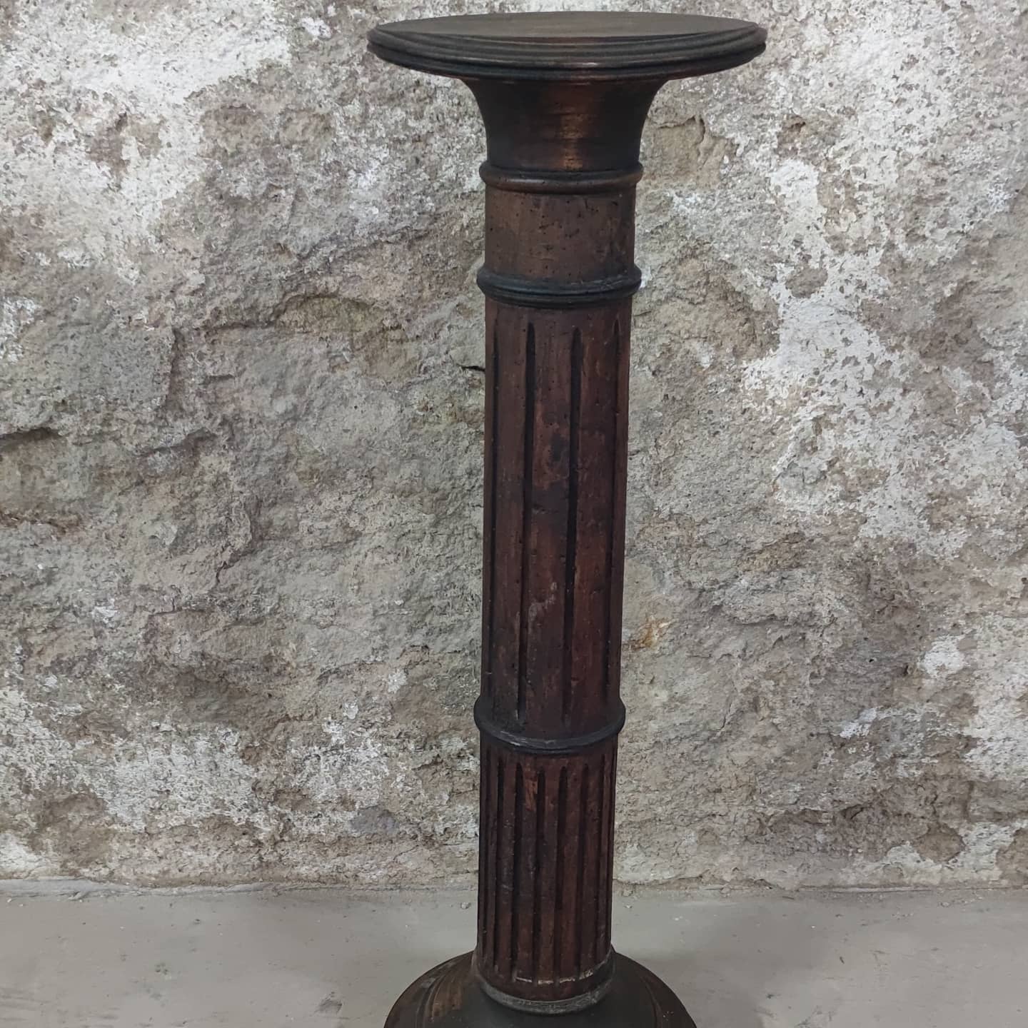 Column statuary towards the end of the 19th century