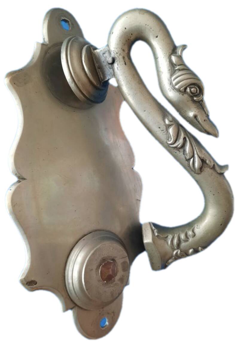 Antique door knocker (swan neck)