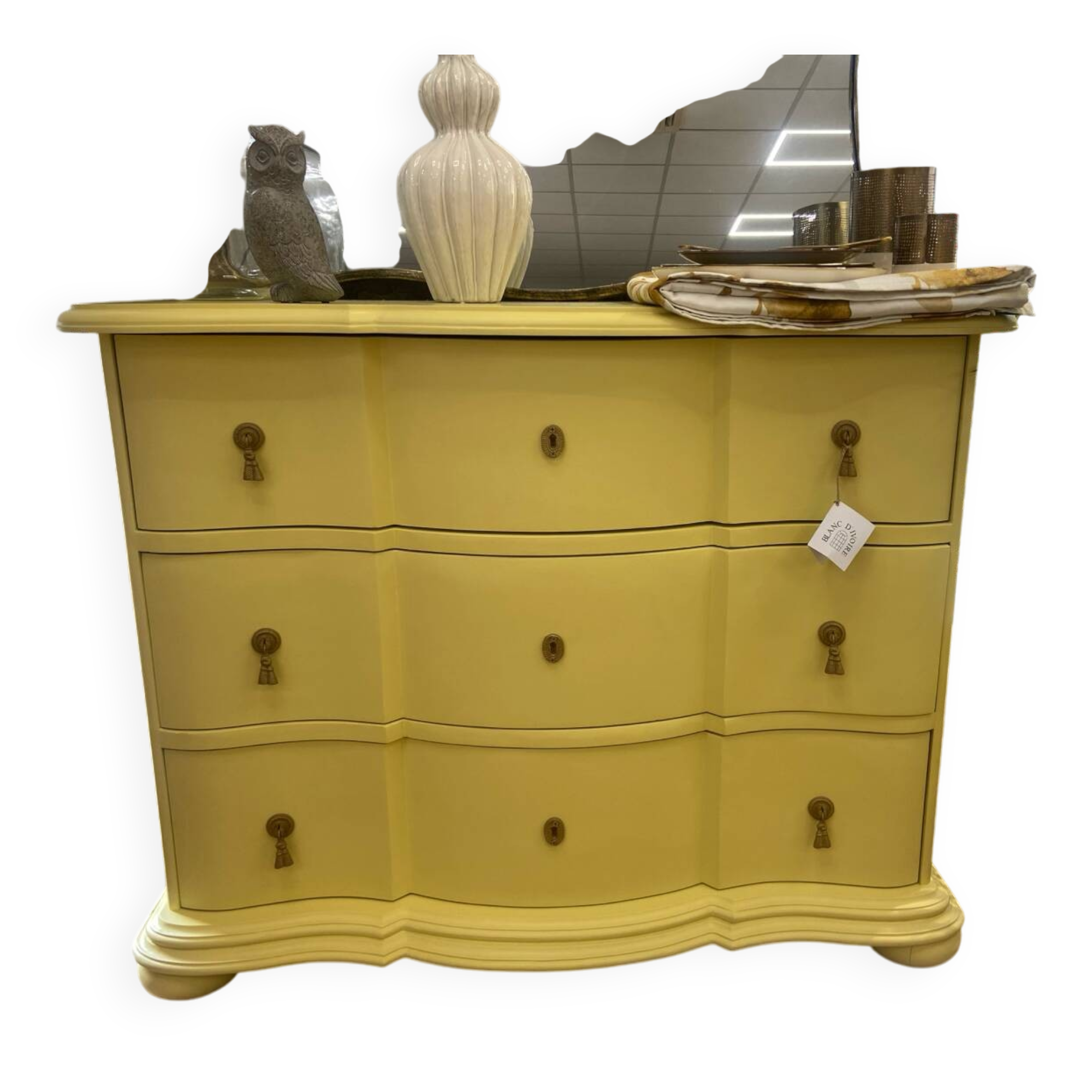 Commode Carlotta