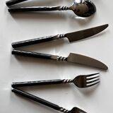 Ménagère Inox forgé 14 pièces plus couverts de service