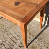 Farm table