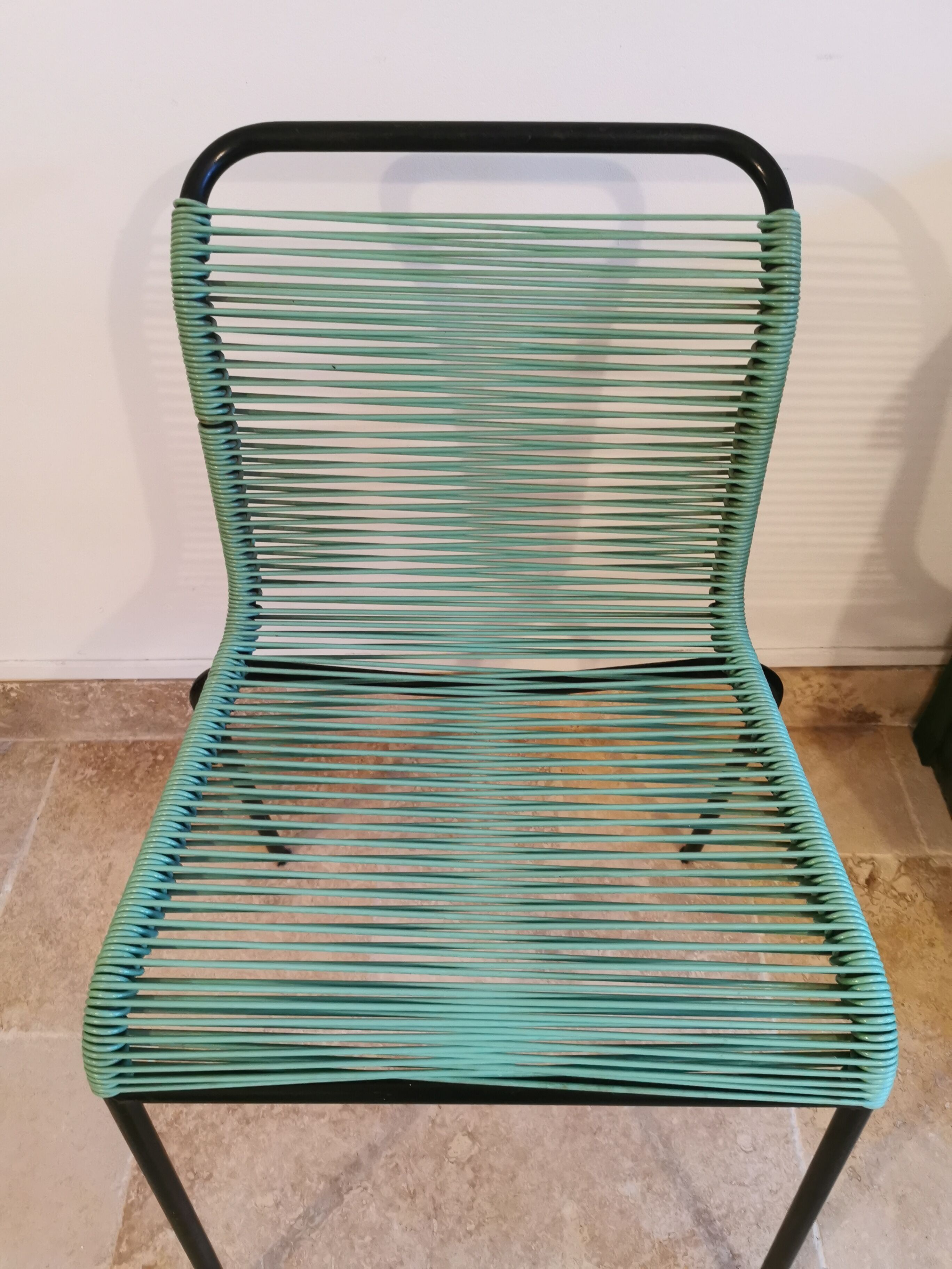 Green scoubidou chair