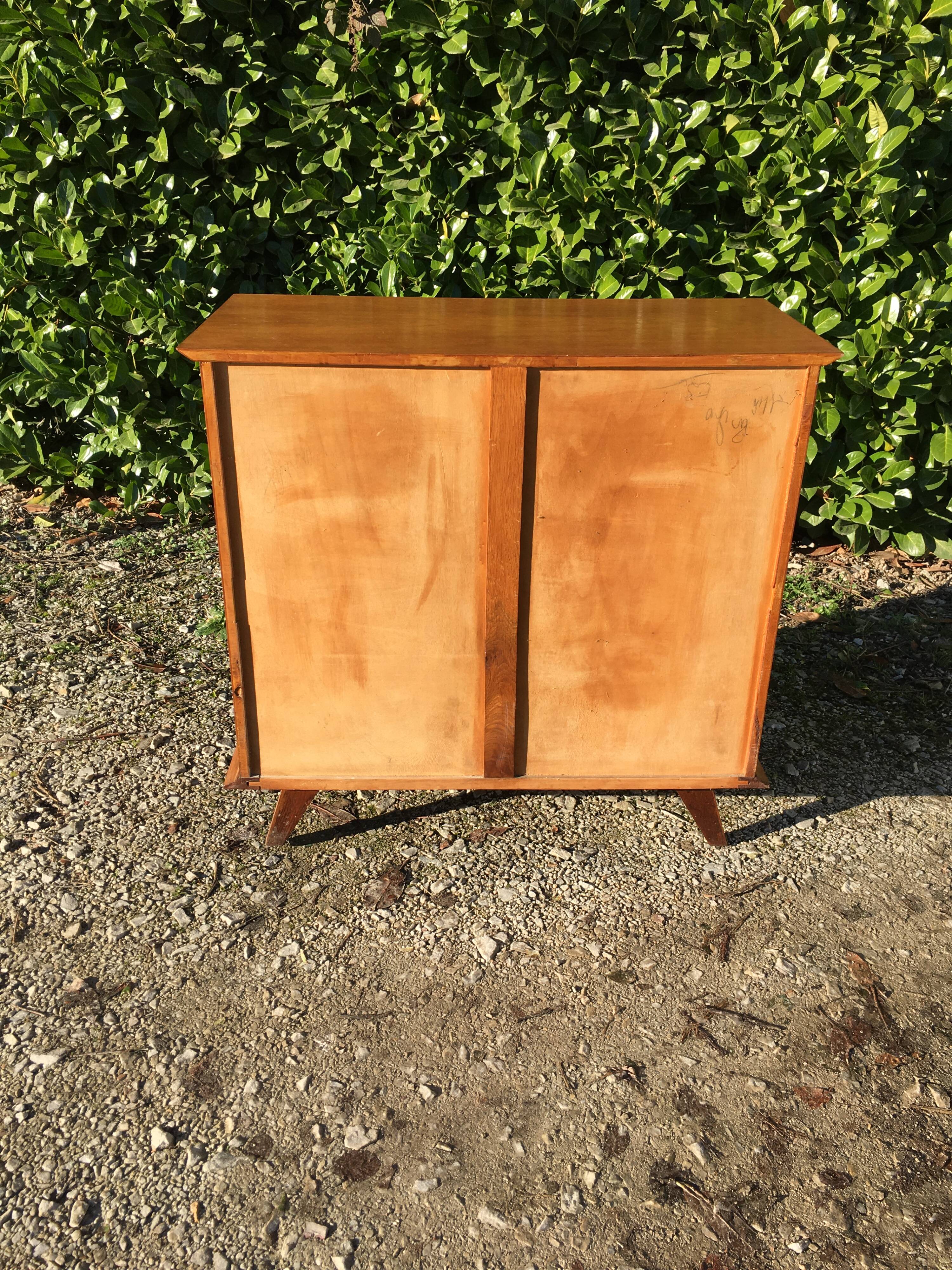 Chest of drawers 4 compass foot drawers