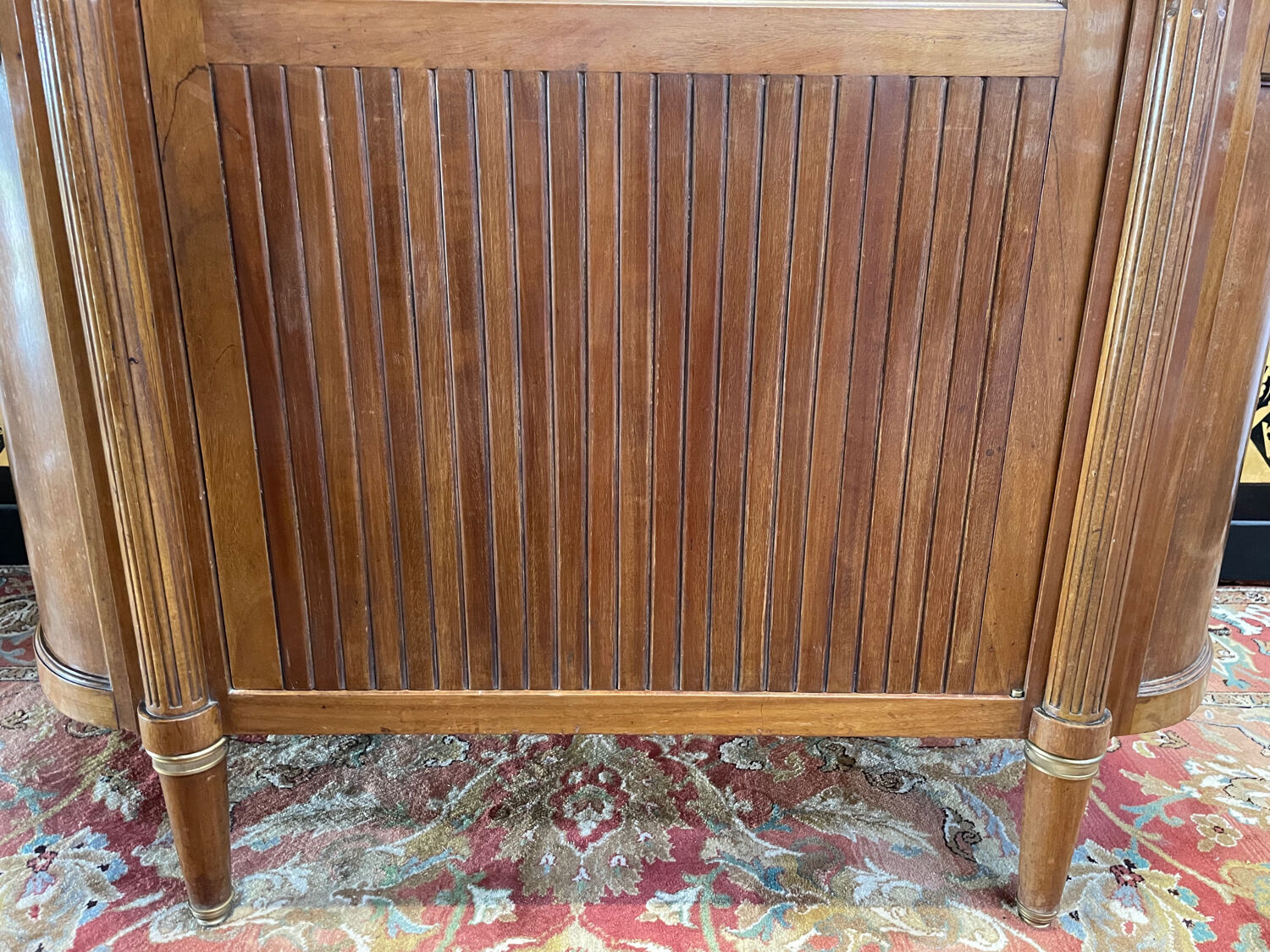 Vitrine en acajou de style Louis XVI