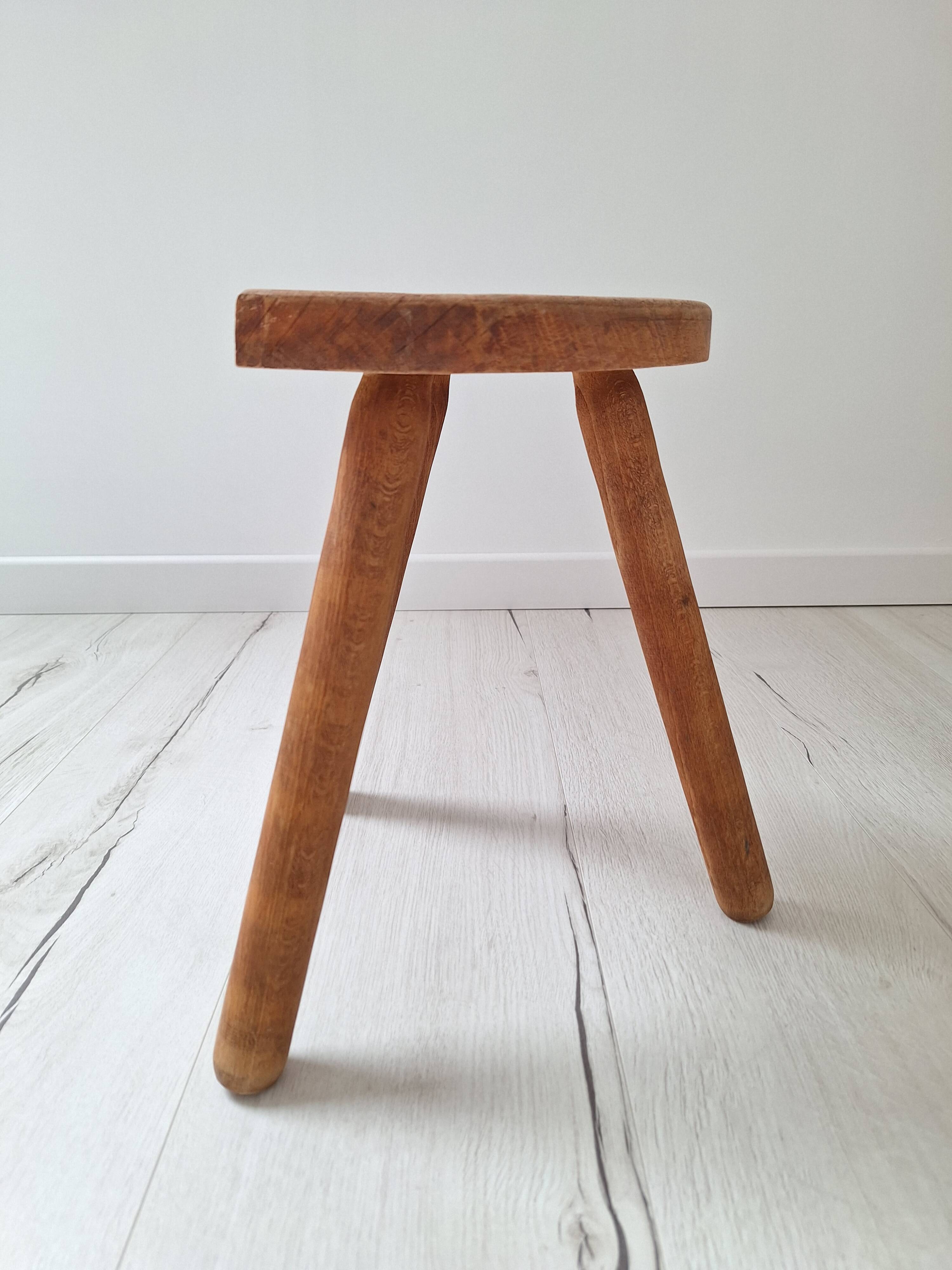 Tripod stool / Milking stool