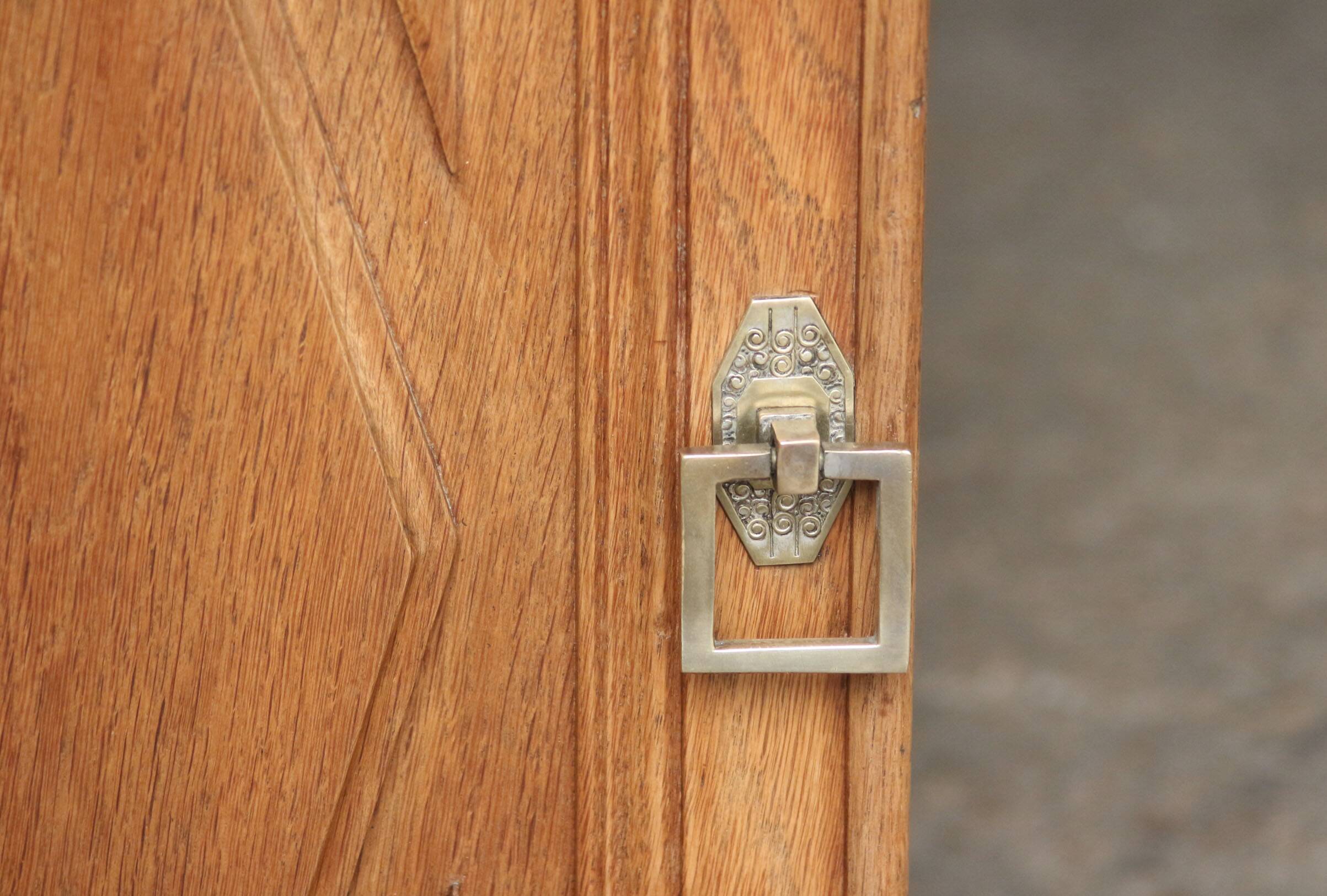 Art Deco jam cupboard in solid oak (circa 1930).
