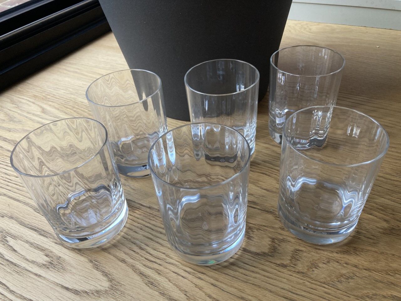6 authentic Baccarat crystal whisky glasses