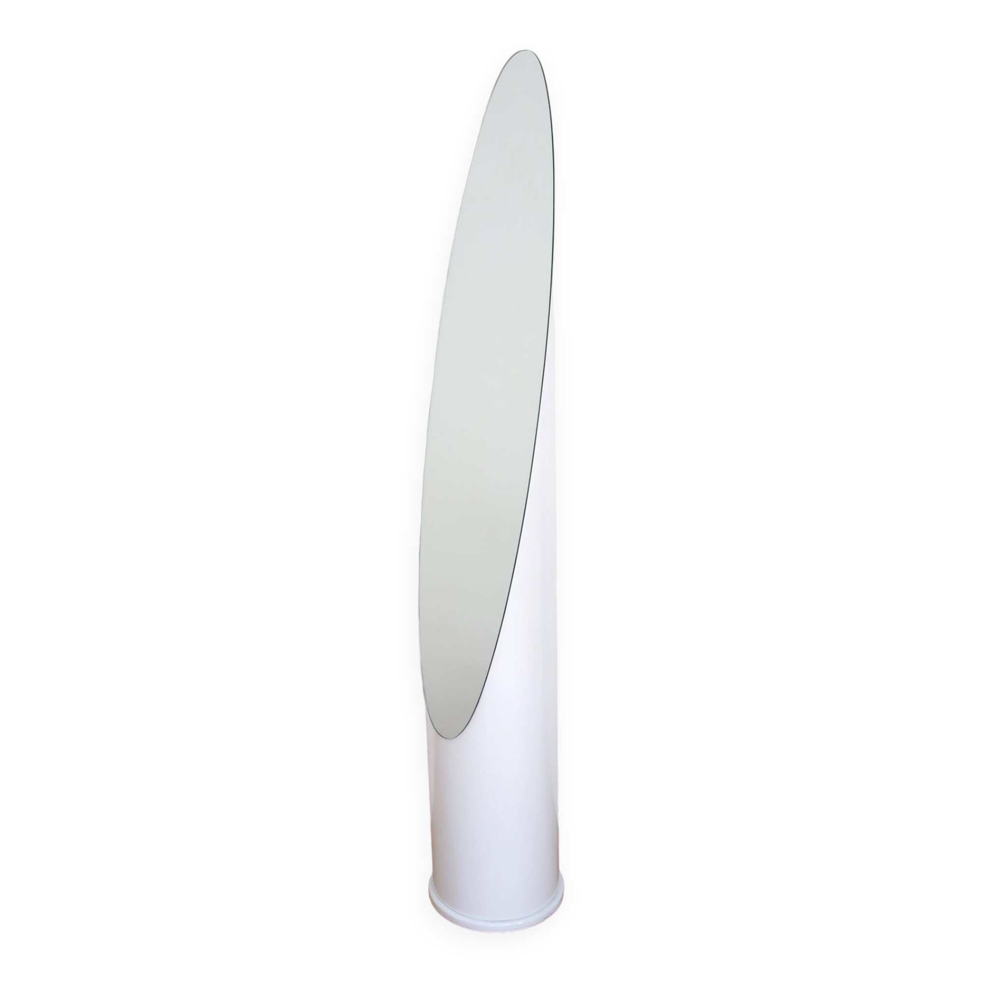 White lipstick mirror 70
