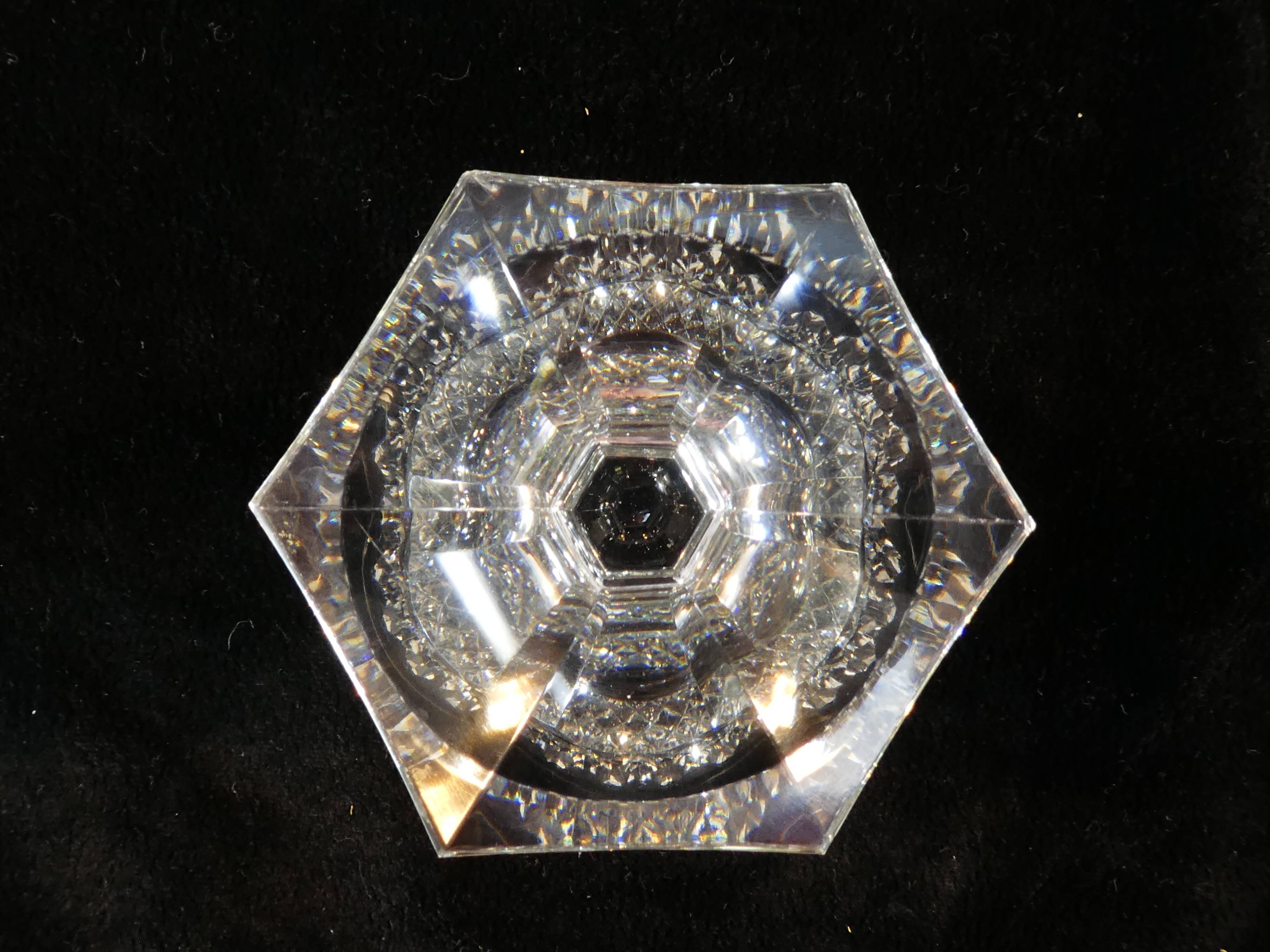 11 wine glasses in Crystal cut with diamond tip CRISTALLERIE DE LORRAINE