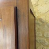 Asymmetrical cabinet