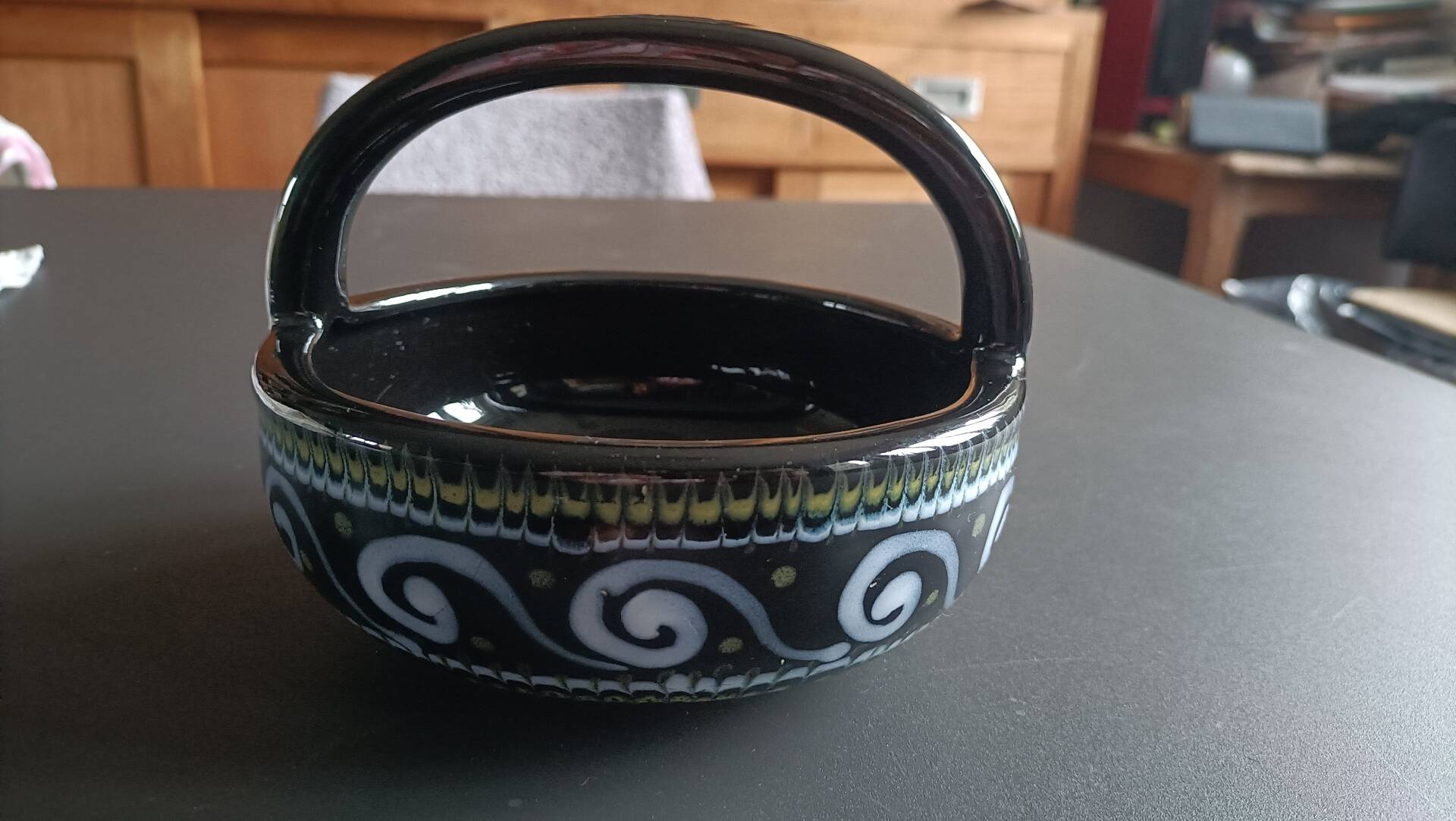 Bowl for bread basket Ty Breiz