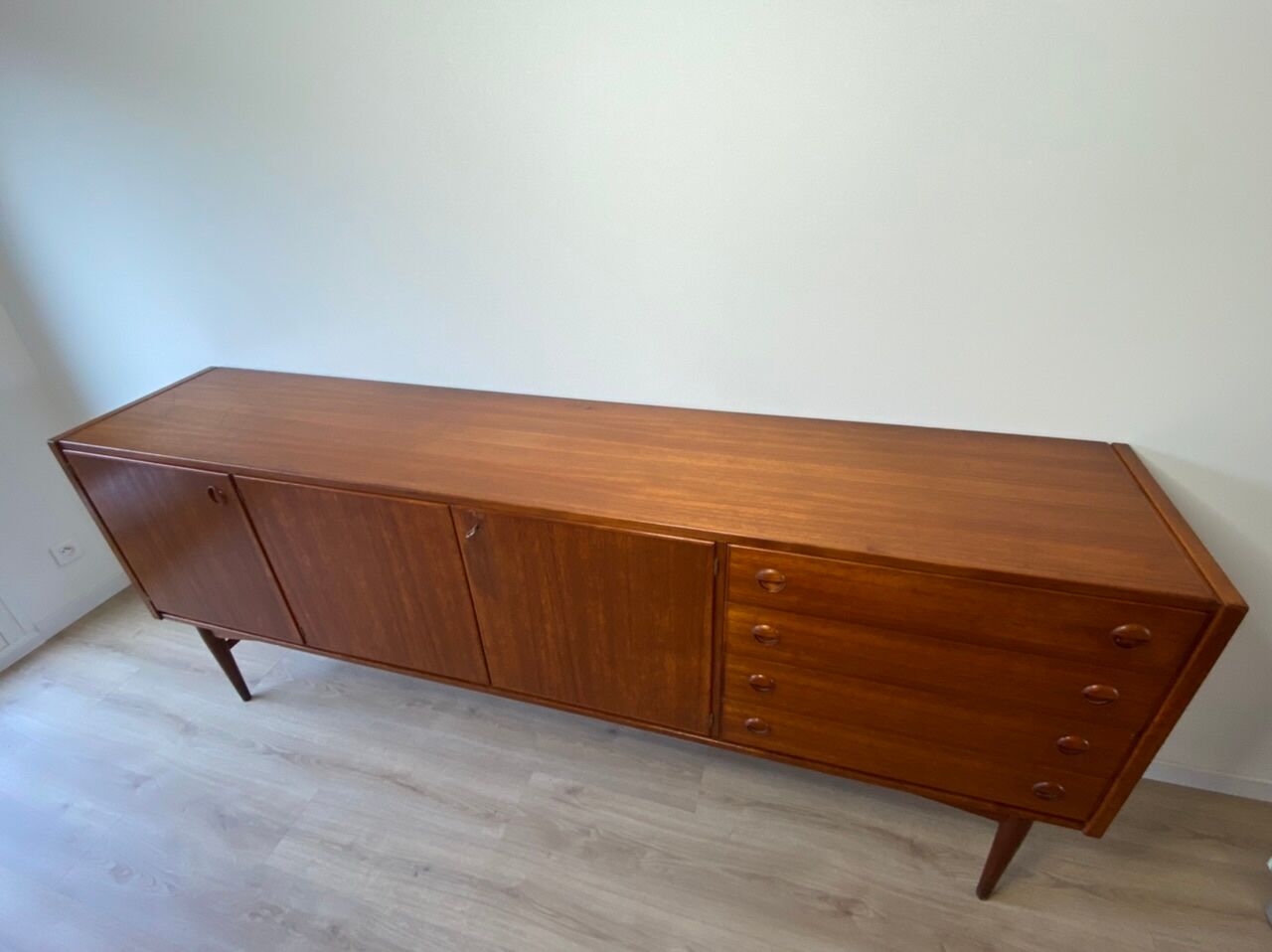 Scandinavian teak row