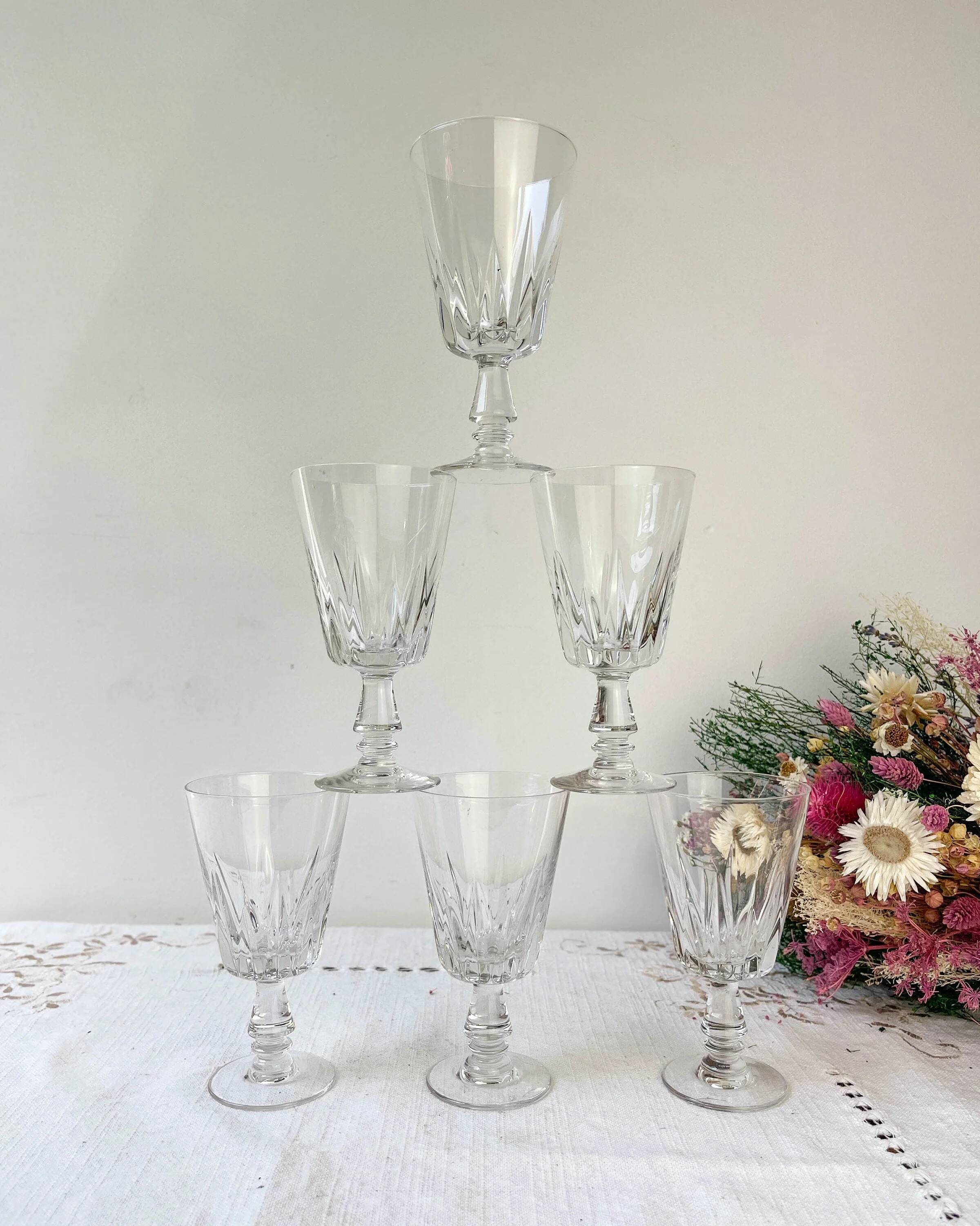 6 vintage white wine glasses