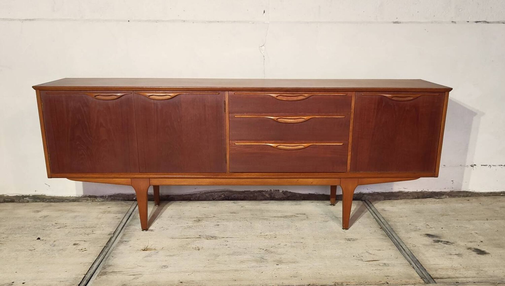 Enfilade vintage par Jentique 1960