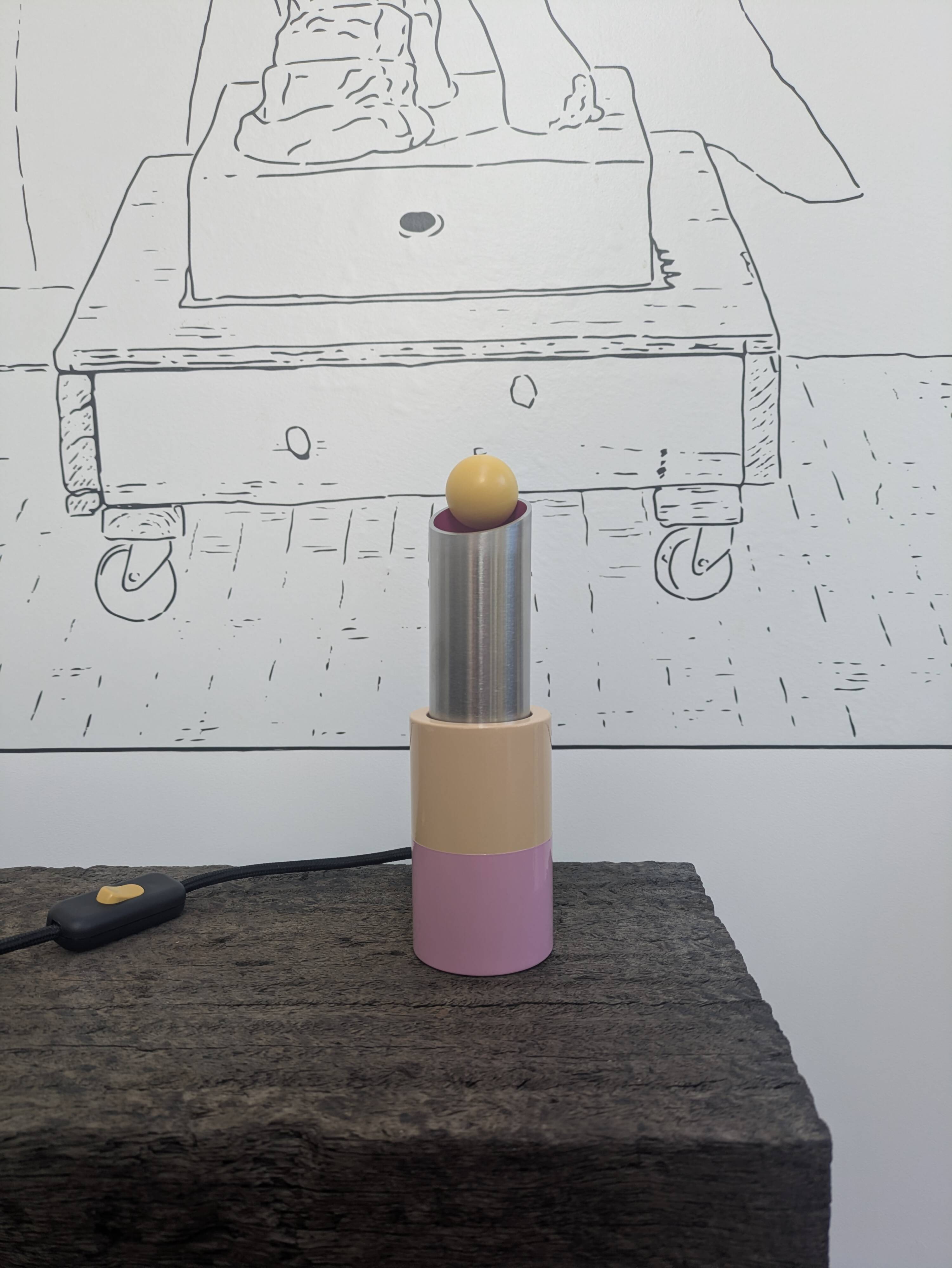 Table lamp
