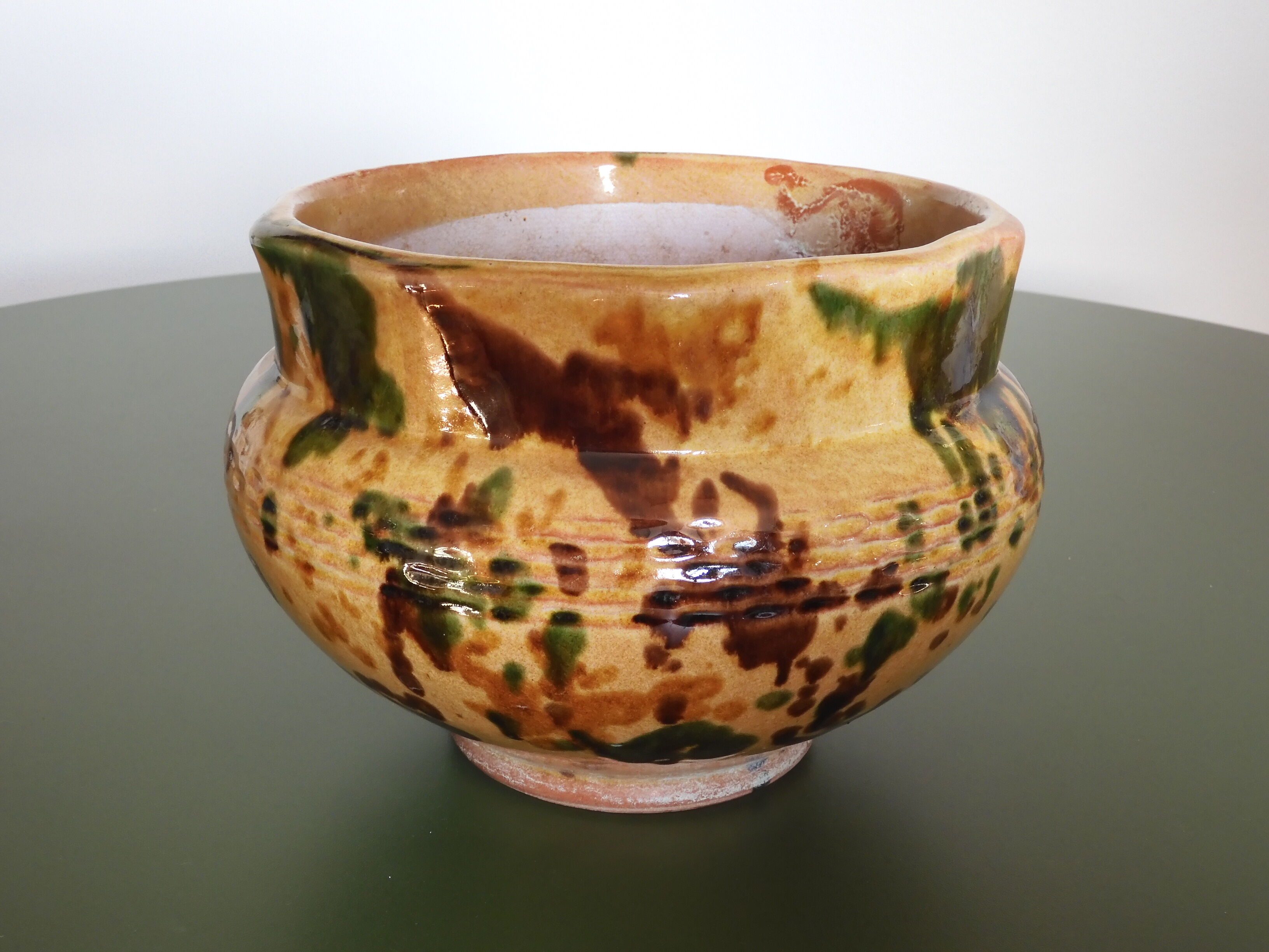 Provencal terracotta pot cover