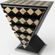 Commode pyramidale Art Déco en bois de hêtre à 5 tiroirs Marqueterie