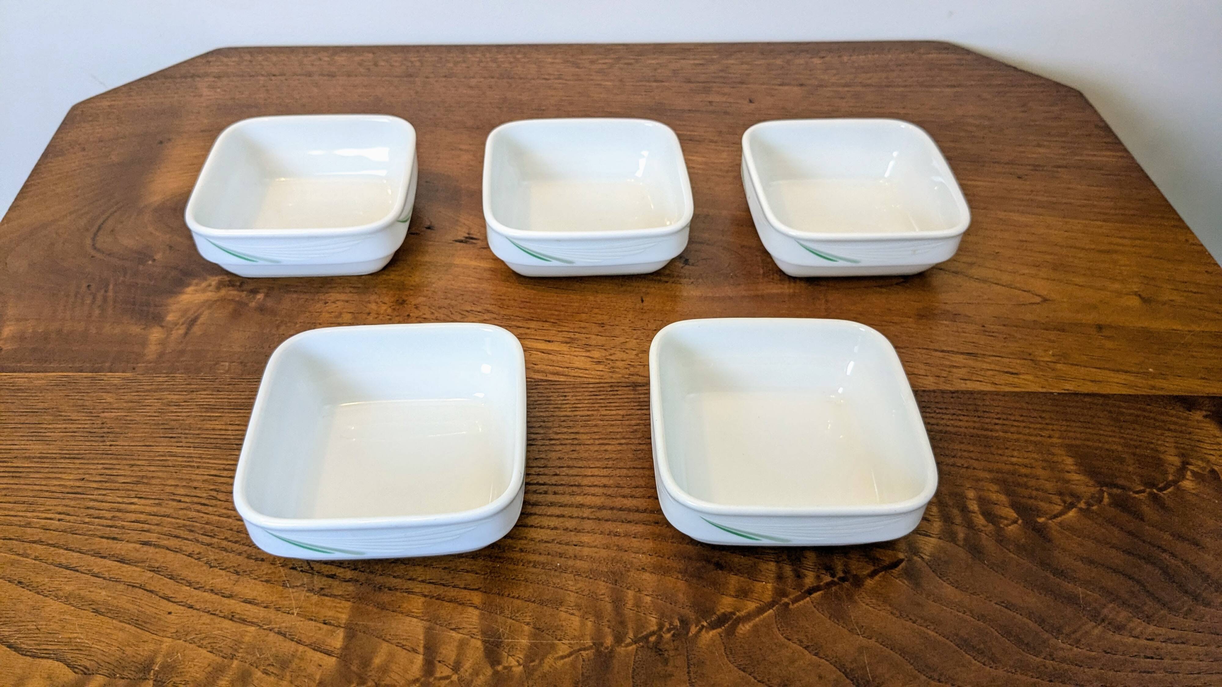 Set of 5 vintage bowls from Eva Air in porcelain from Noritake Japan