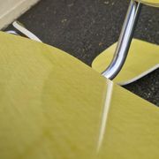 Paire de chaises en formica jaune