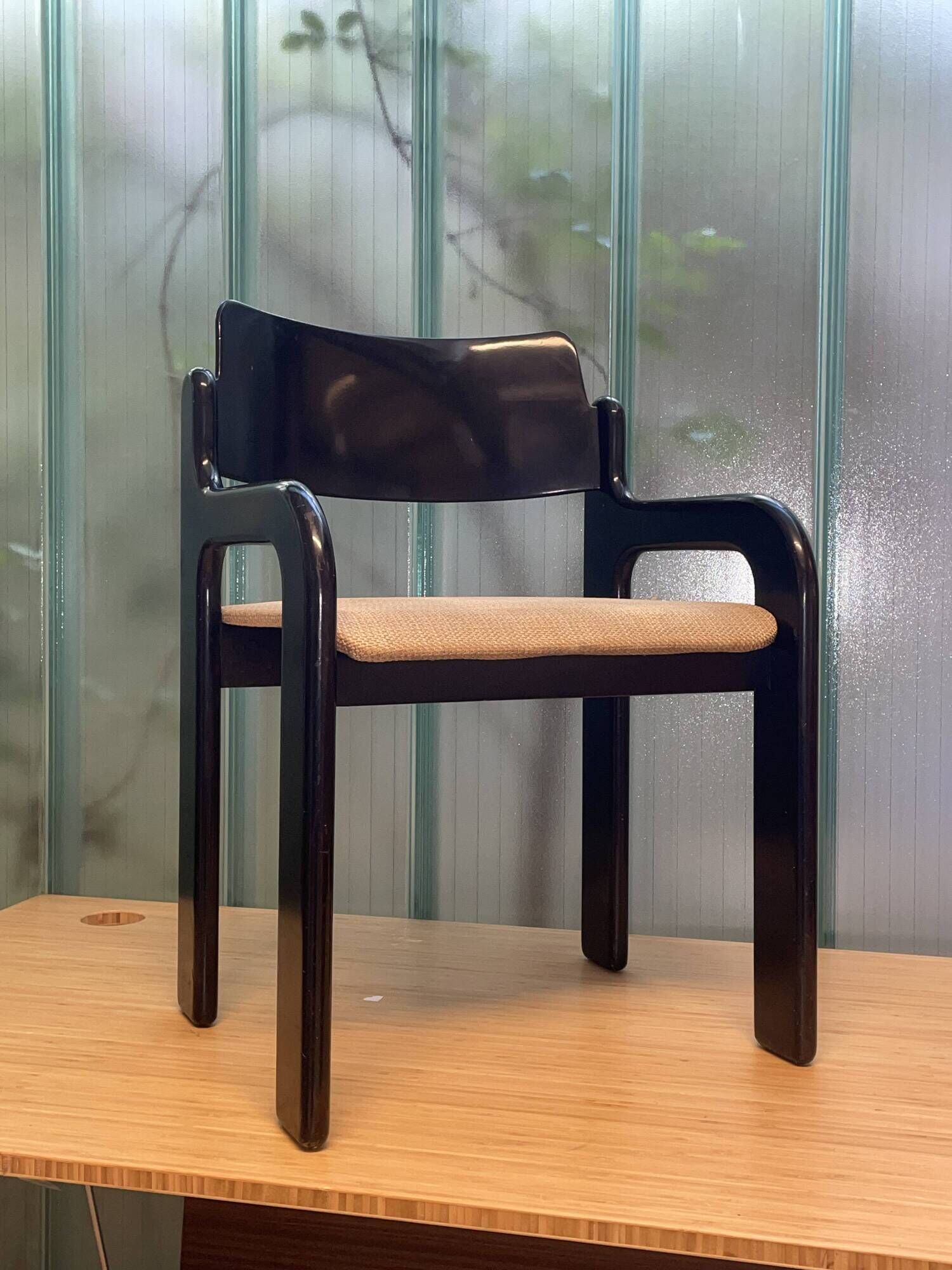 2 Flamingo chairs by Eero Aarnio, 1970s