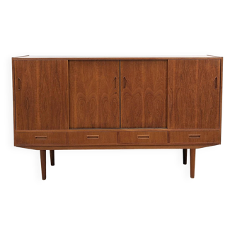 Large Scandinavian teak sideboard