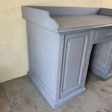 Pedestal desk or counter
