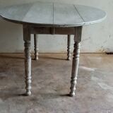 Extendable table