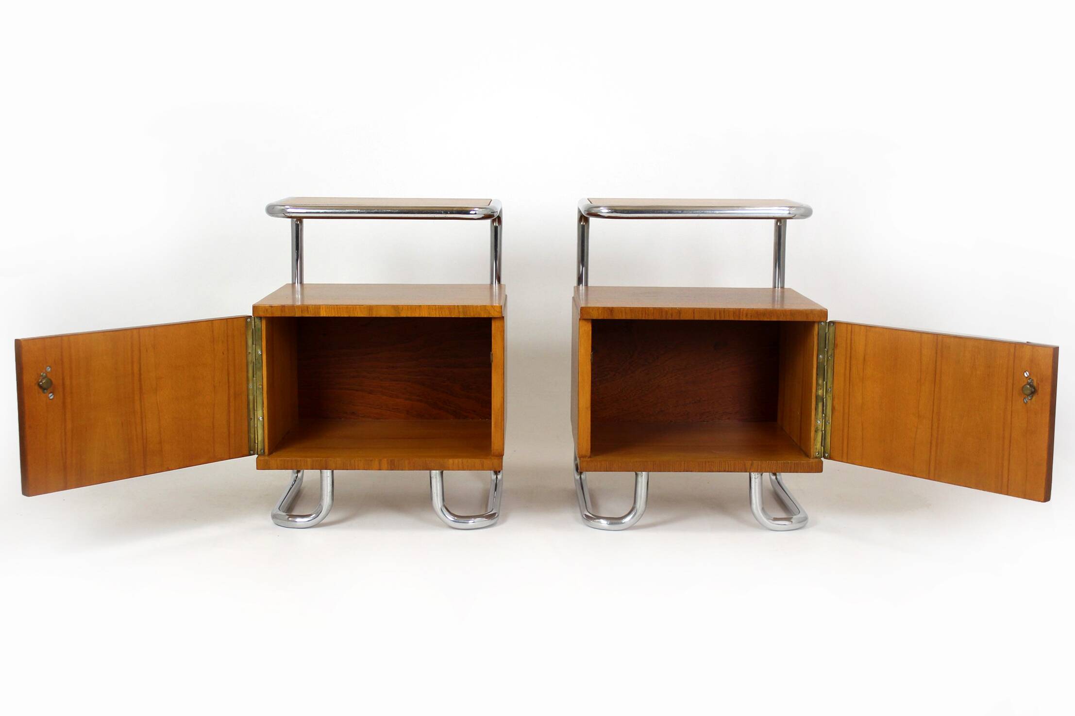 Restored Bauhaus Bedside Tables by Hynek Gottwald, 1930s, Set of 2