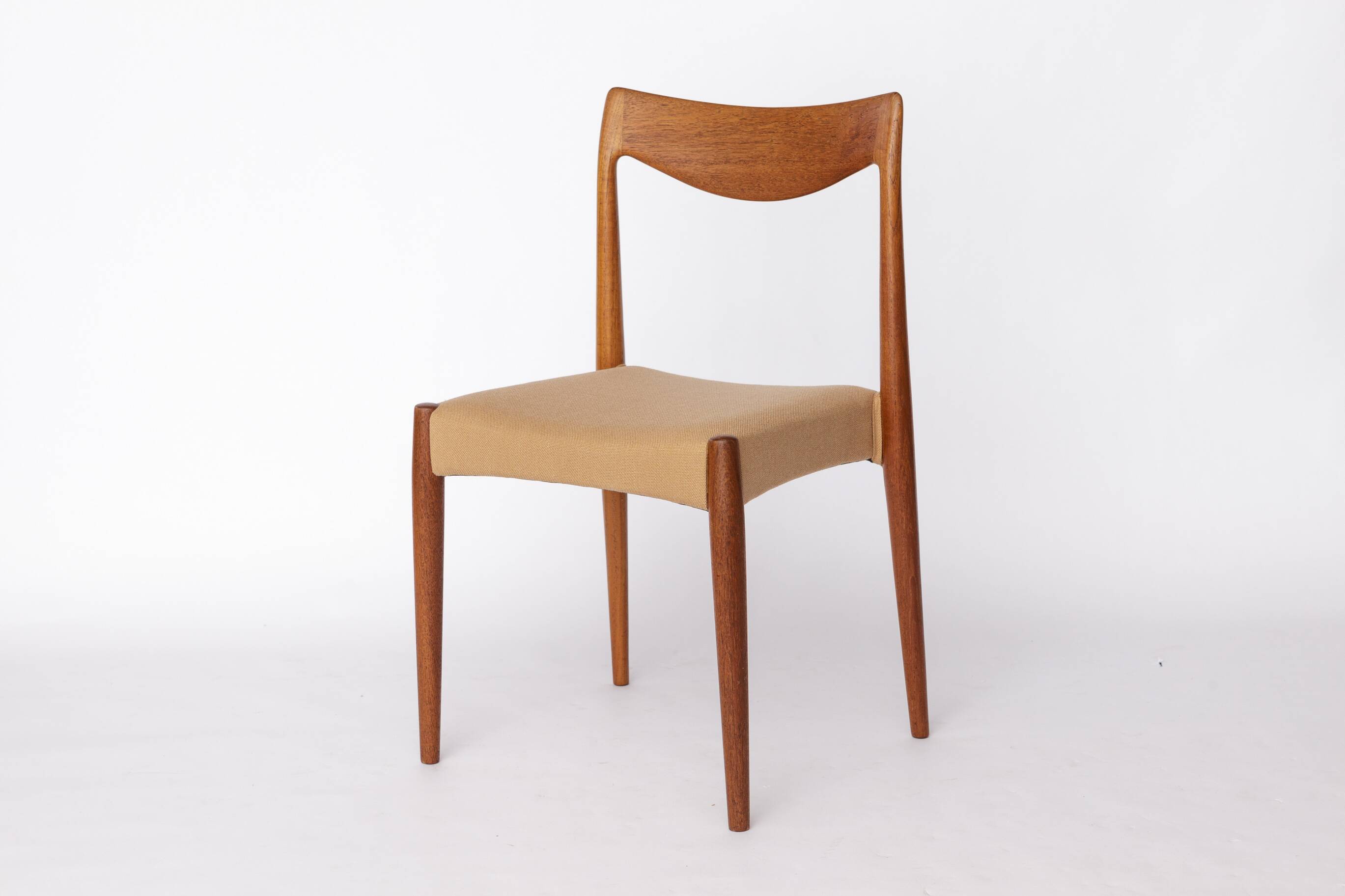 Pair of Bambi Dining Chairs by Rastad & Relling for Gustav Bahus, 1960s