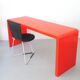 Bureau en fibre de verre orange Années 60