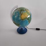 Luminous terrestrial globe of the years 70