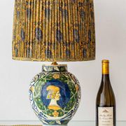 Table lamp in ceramic, Italian Renaissance, Cantagalli style, circa 1880-1900.