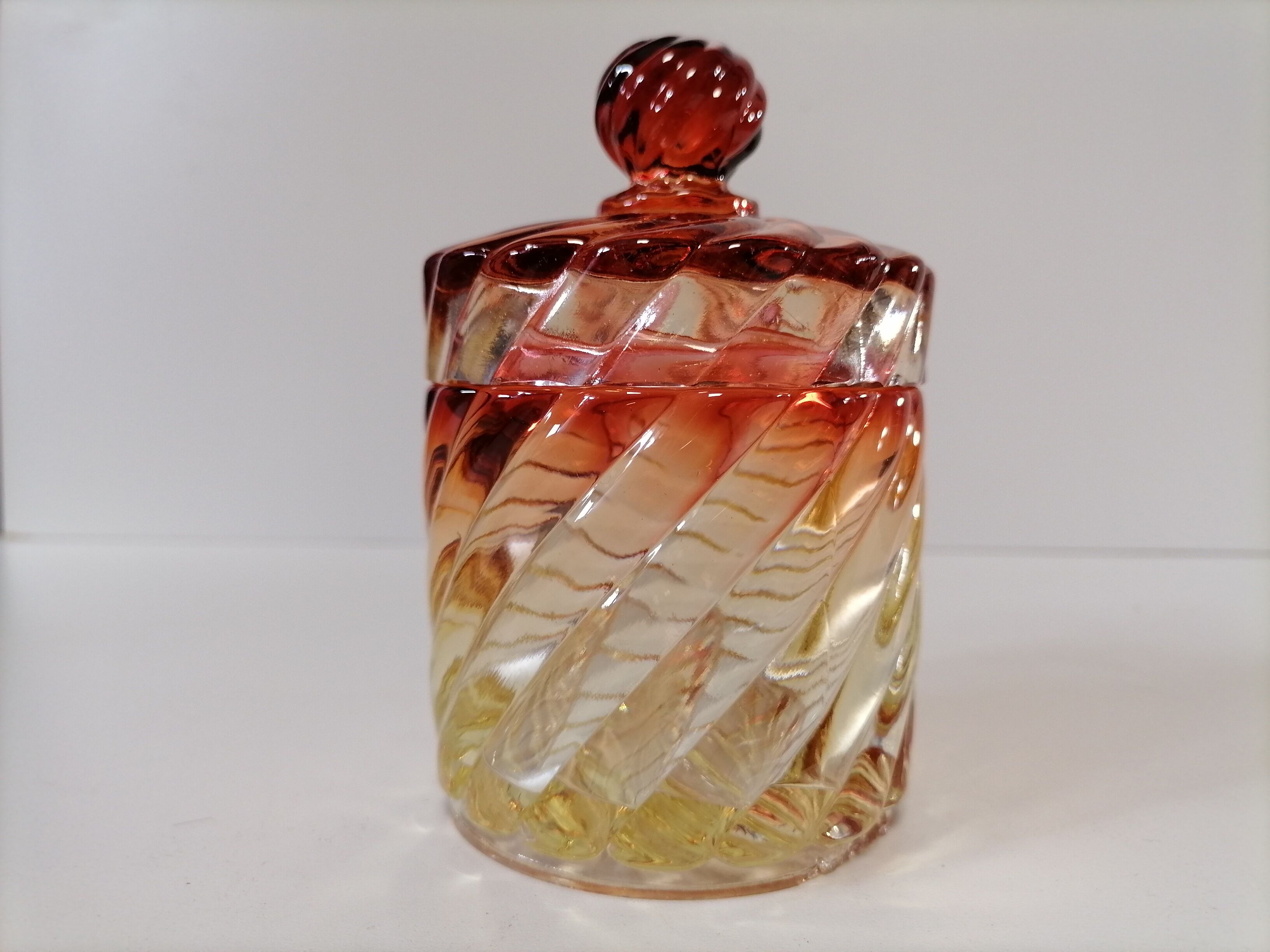 glass jar powder bottle