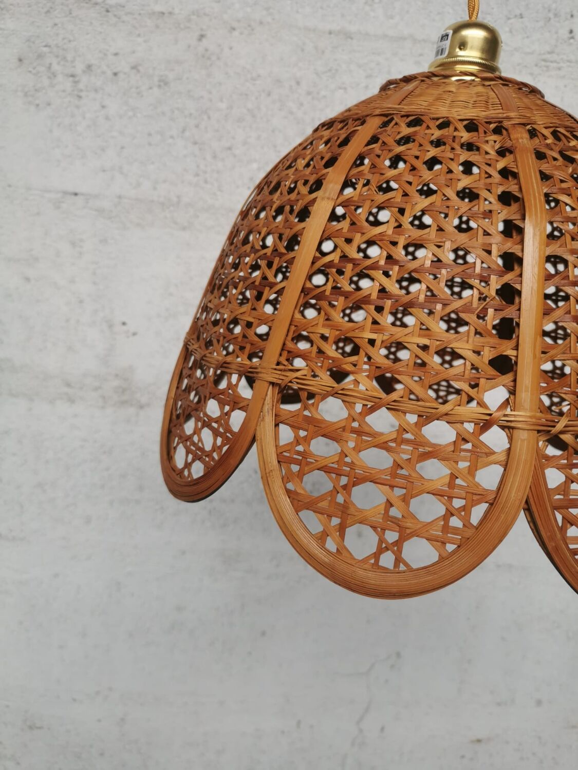 Vintage wicker pendant lamp