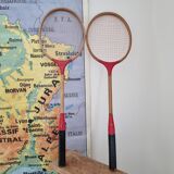2 Wooden badminton rackets